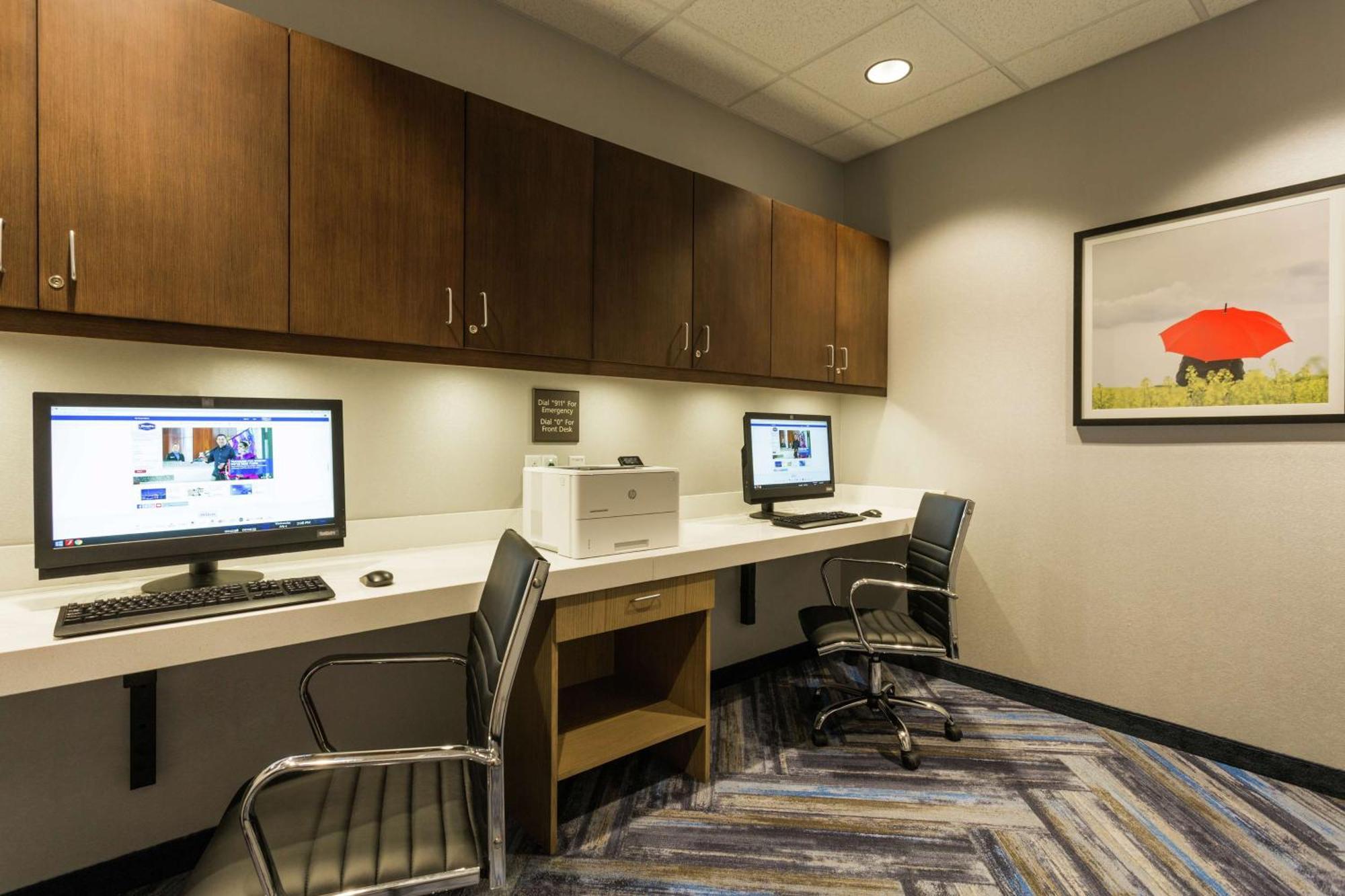 Hampton Inn Cumberland Extérieur photo